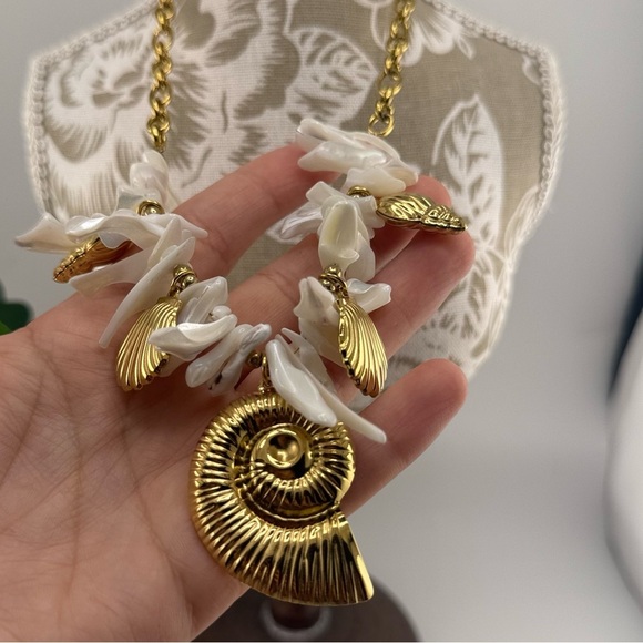 Seashell Statement Necklace – Stainless Steel PVD Gold Plated with Resin Accents - Picture 10 of 12